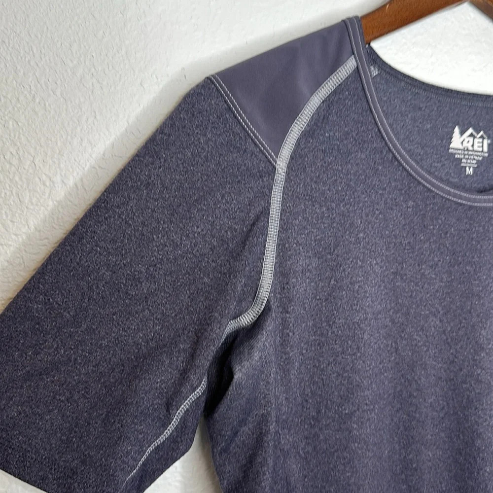 REI Co-op Women Swiftland‎ Running Short Sleeve Reflective Breathable  T-Shirt M - Picture 3 of 11